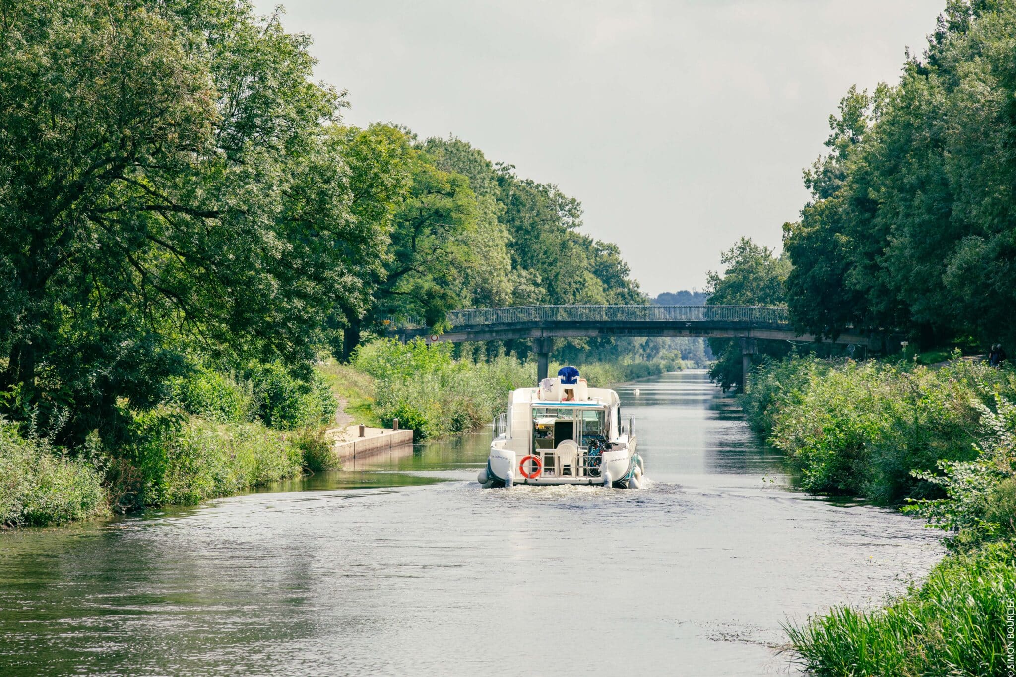Promenade en bateau sur le Canal de Nantes à Brest - Simon Bourcier