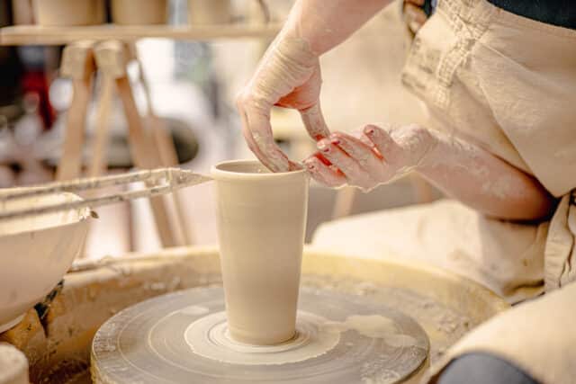 La poterie au Patiau, centre d'art et d'histoire céramique - Madoline Bauthamy