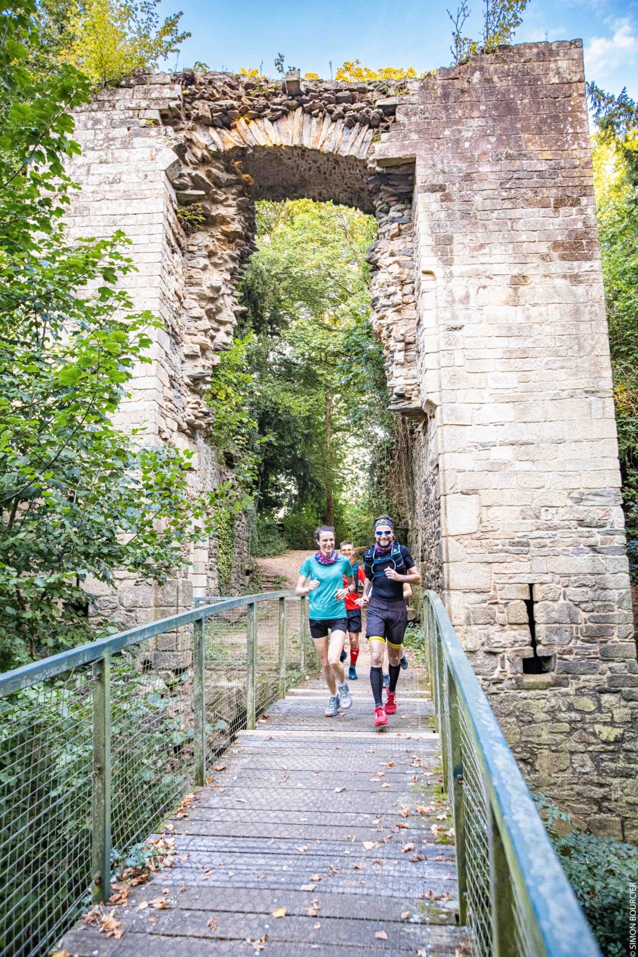 rieux pied simon bourcier