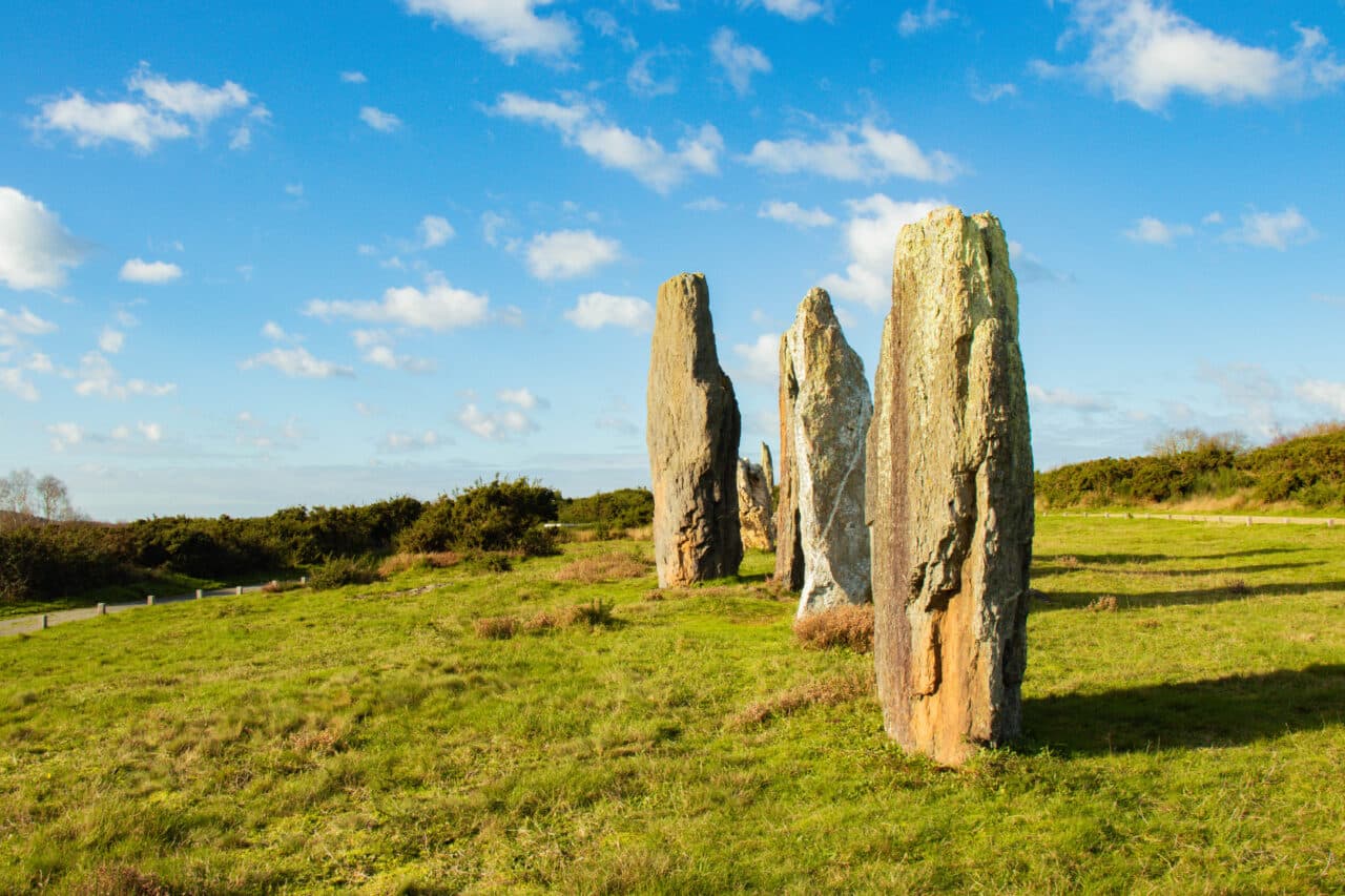 Site mégalithique de Saint-Just, au fil des randonnées - Madoline Bauthamy