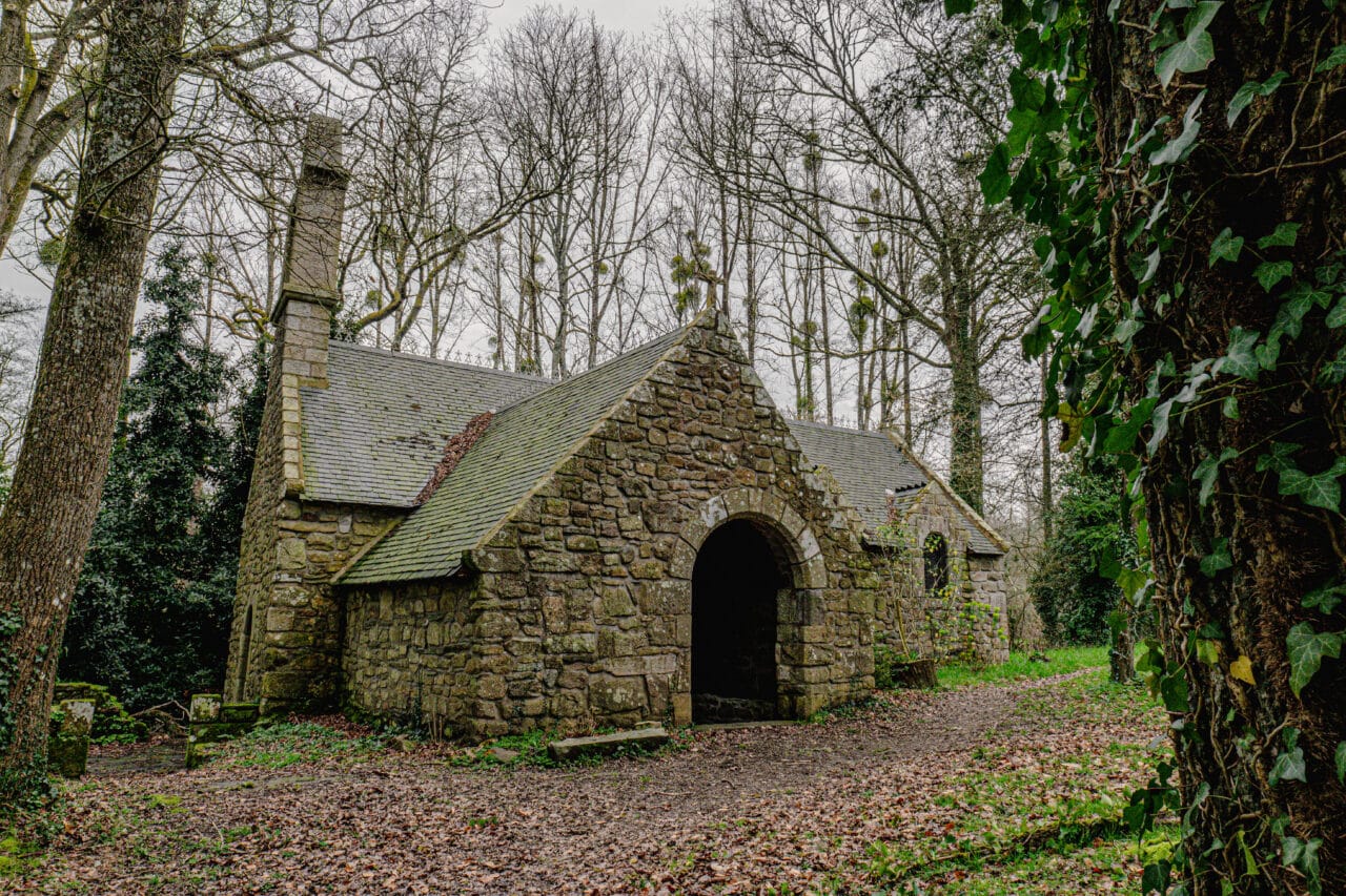 La chapelle Saint-Méen à Bains-sur-Oust © Madoline BAUTHAMY